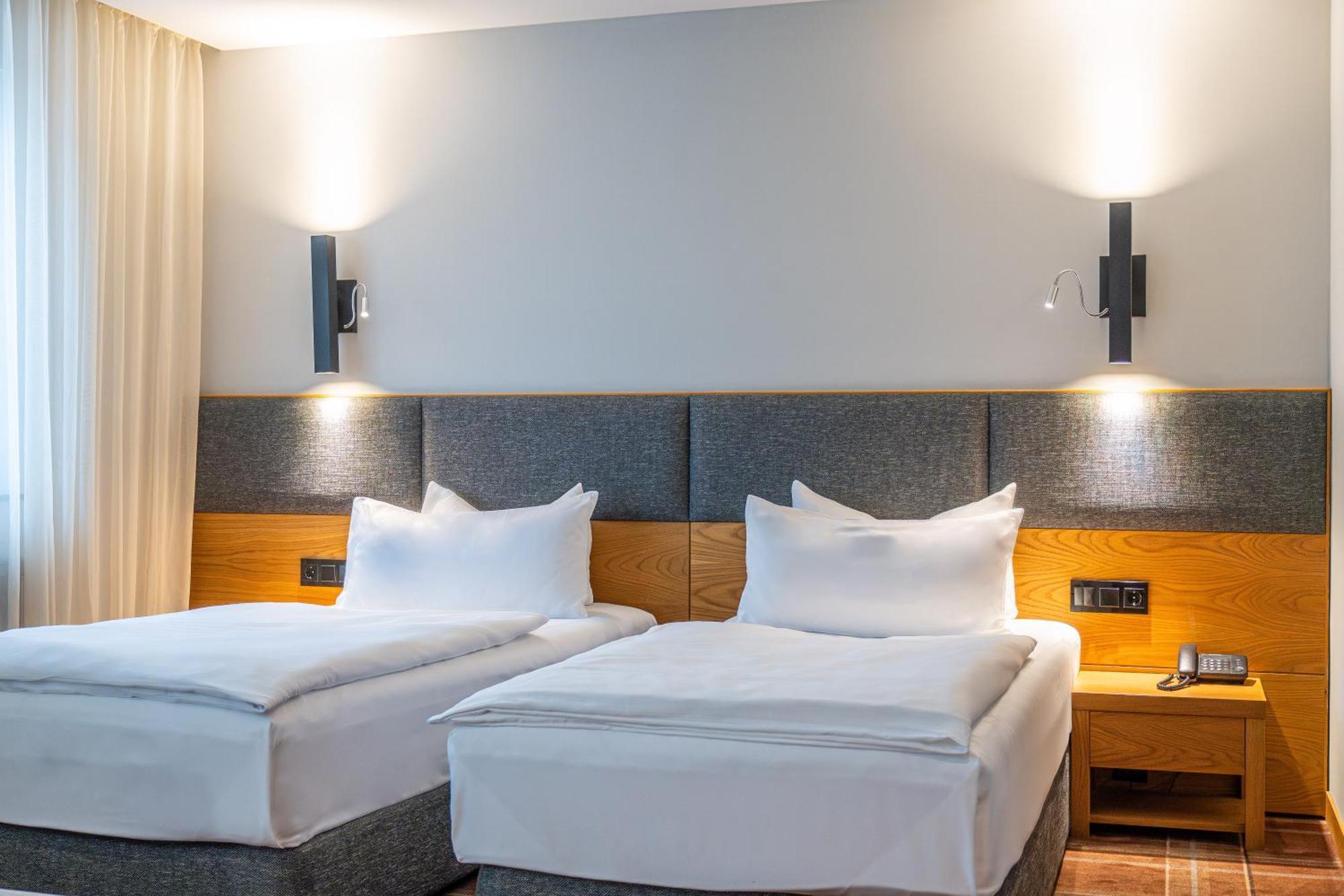Hvd Grand Hotel Suhl Business & Leisure Екстериор снимка